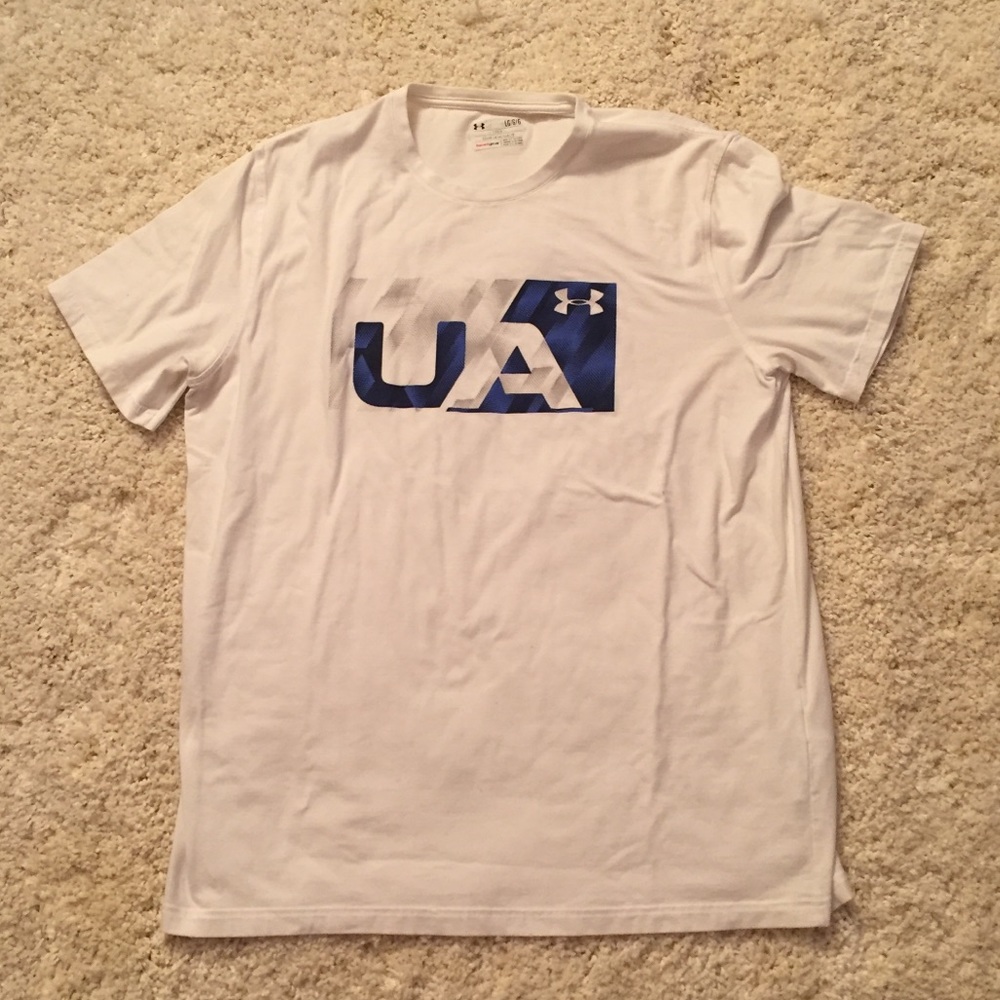 Men’s Under Armour white t-shirt